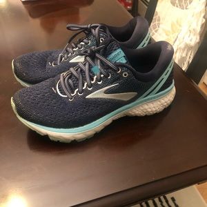 Brooks Ghost 11 shoes